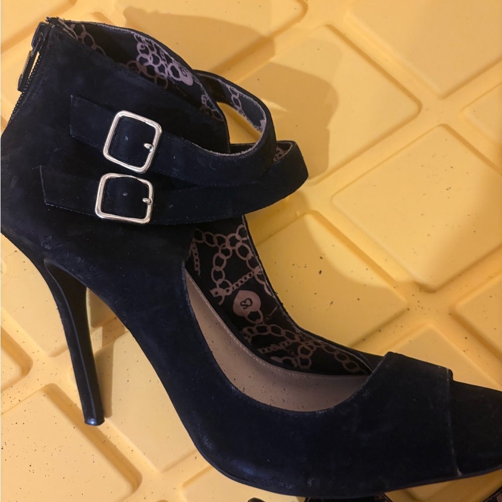Elegant Black Women's Heels